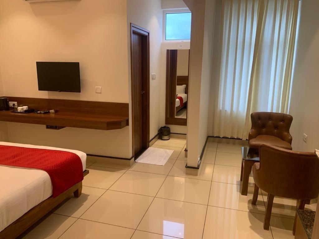 Jesta Residency Hotel Hasszan Kültér fotó